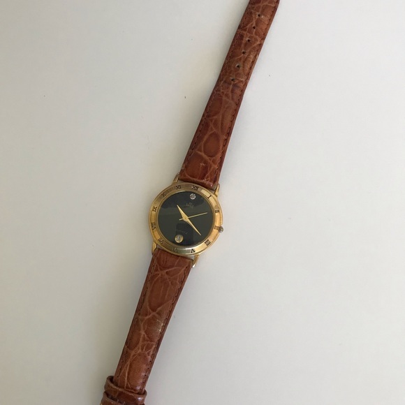 Vintage Nicolet Quartz Watch with diamond chip and date - Picture 2 of 4